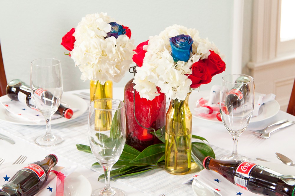 4th of July wedding table with red white and blue centerpieces