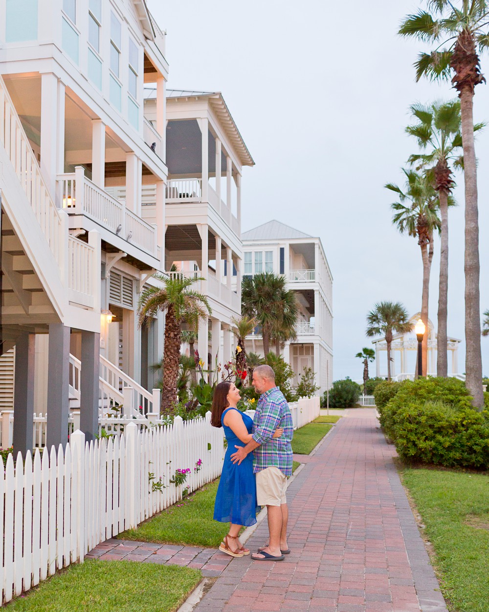 Couple on a pathway in Beach Town Galveston