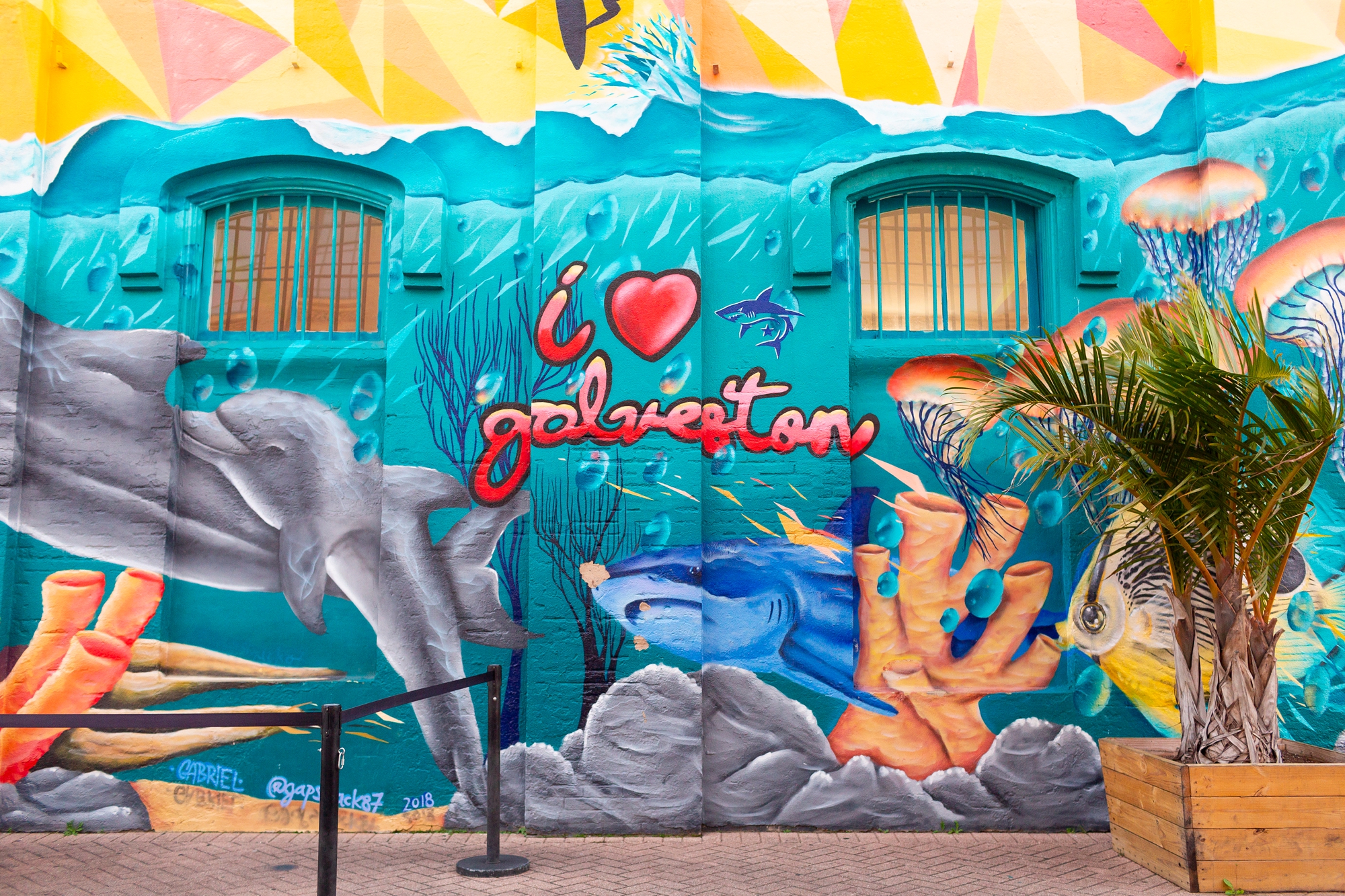 I heart Galveston mural