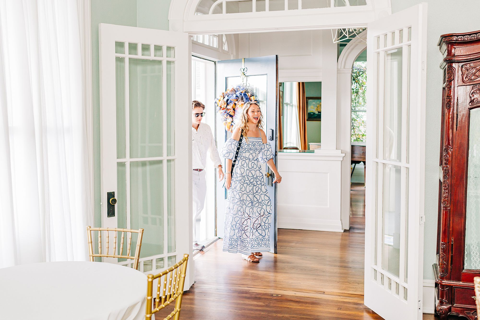 A bride to be arrives at Carr Mansion for a surprise brunch with her family.